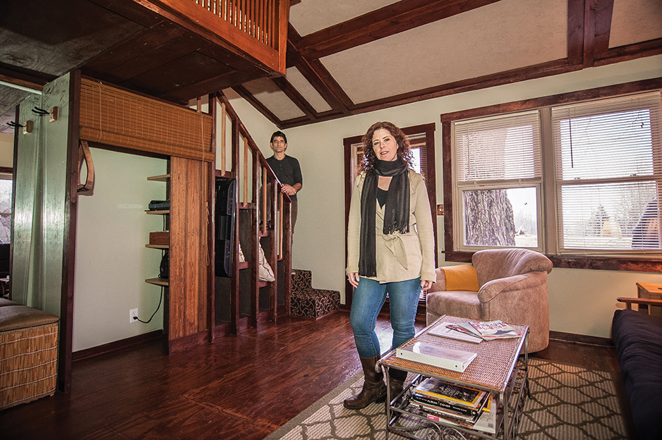 (l-r) Dave Weber and Krista Detor in their guesthouse, converted from a tool shed. Photo by Rodney Margison