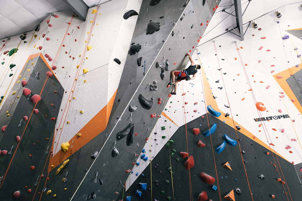 Hoosier Heights climbing gym. Photo by Robert Stoffer