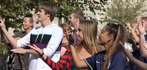 IU Flash Mob: Keep Your Head Up! (Video)