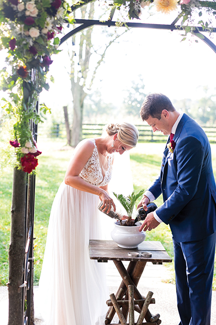Jenna Leichty and Macey Dale wedding. Photo by Lauren Wakefield
