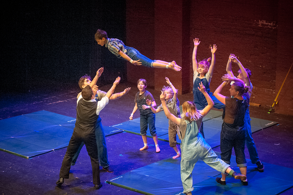 Stage Flight Circus Arts Spring 2017 Show at the Buskirk-Chumley Theater. Photo by Rodney Margison