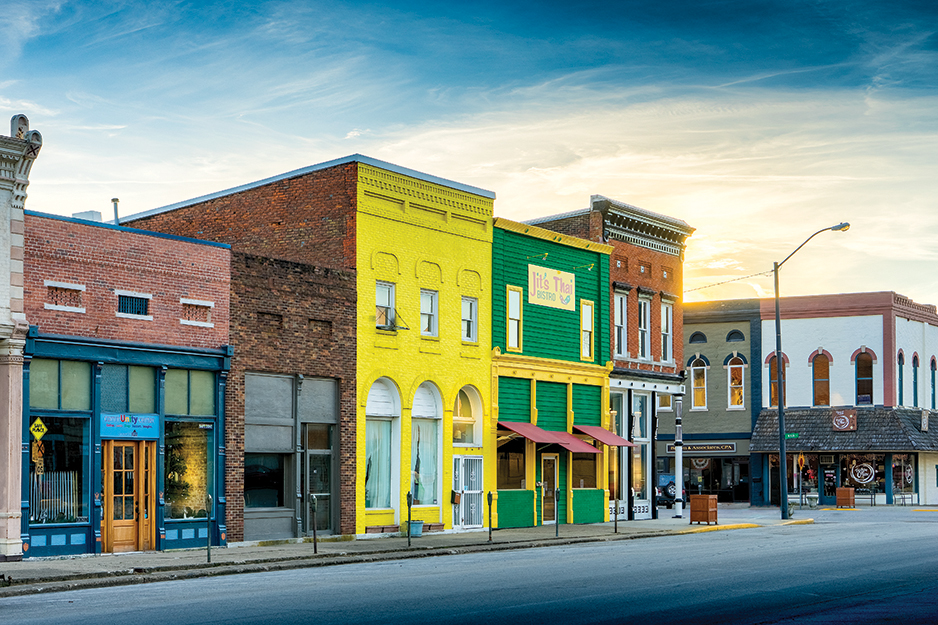 Spencer, Indiana, 2017: A vibrant downtown seeing an economic renaissance thanks to an influx of retail shops, restaurants, and other small businesses. Photo by Martin Boling