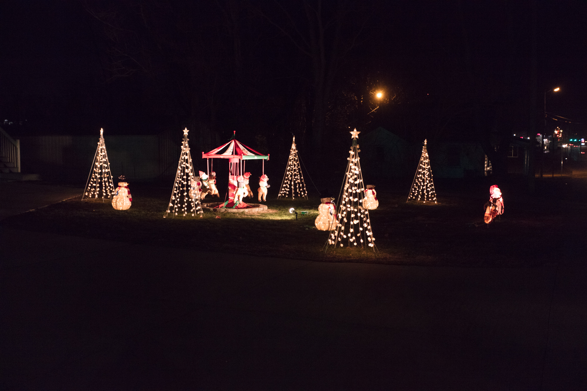 25 of the Best Holiday Light Displays in Bloomington (PHOTO GALLERY)  Bloom Magazine