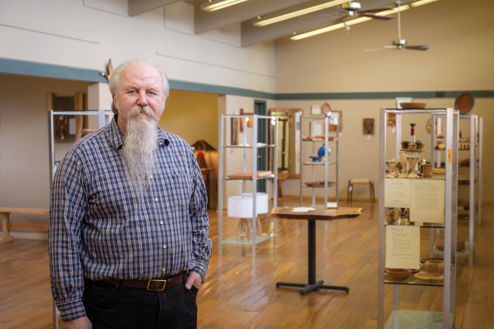 Blue Heron: For Tools, Designs, and a Gallery of Woodcrafts