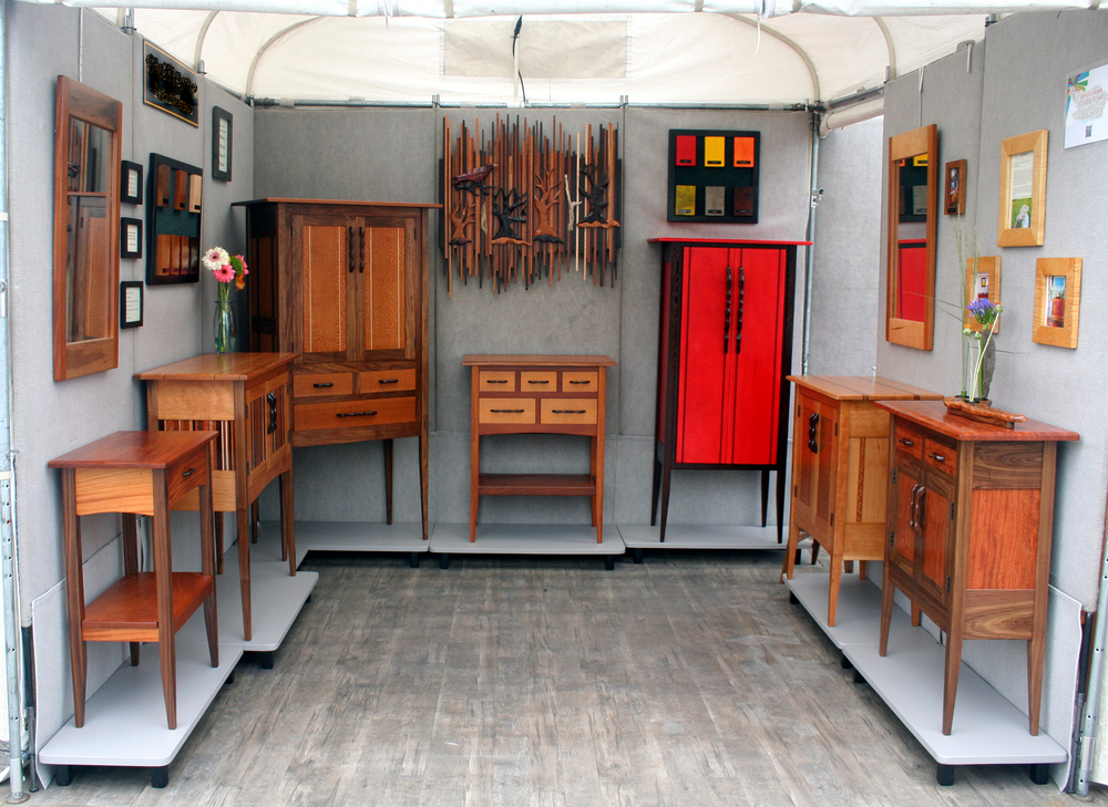 The Munns: Makers Of Artistic Furniture (FIRE UPDATE)