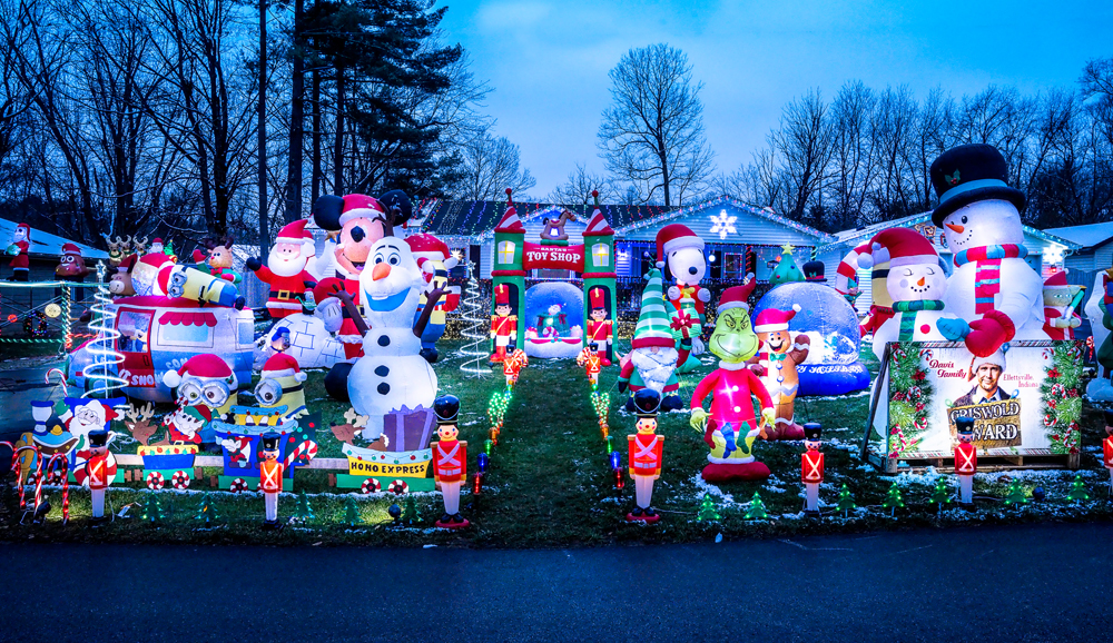 UPDATE: Bloomington’s Best Holiday Lights Displays 2020 (PHOTO GALLERY)
