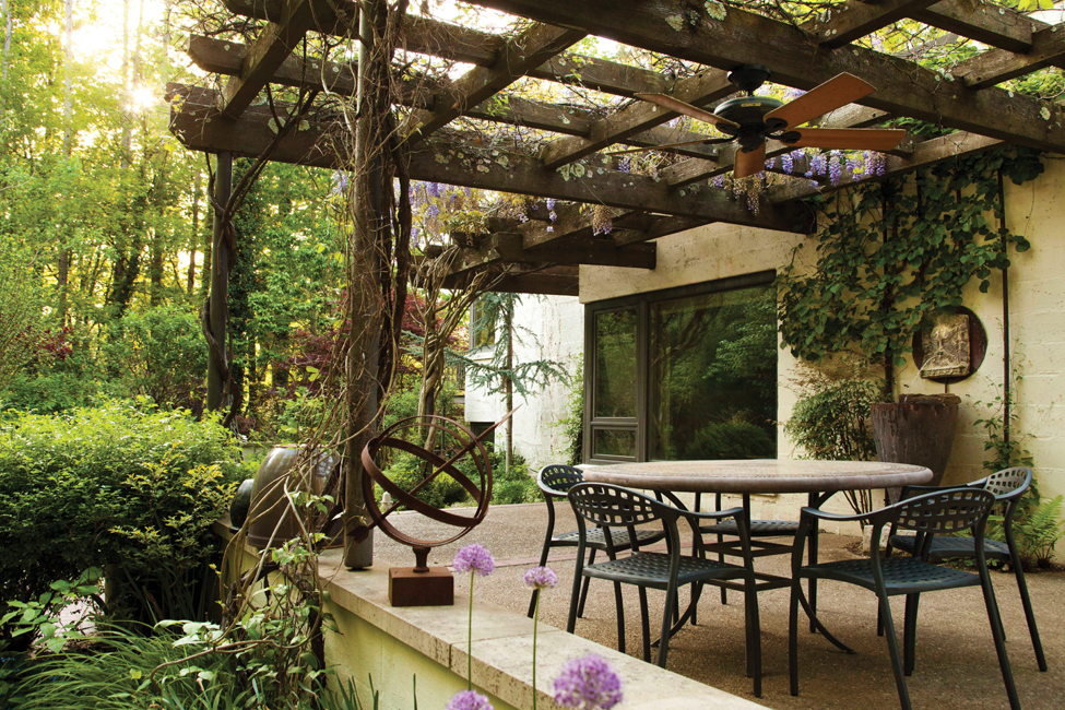 A Modern Home with a Sense of History