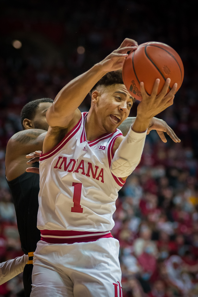 Hoosiers Down Northern Kentucky, 79-61 [PHOTO GALLERY]